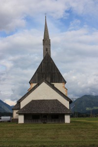 800px-Filialkirche_Hl_Athanasius_002